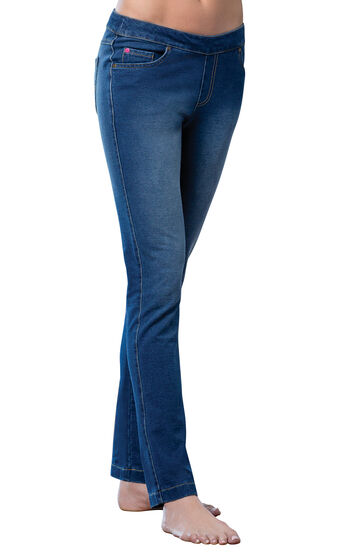 Model wearing PajamaJeans - Skinny Bluestone Wash