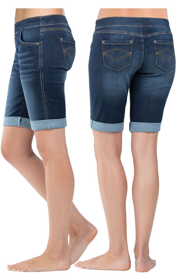 Model wearing PajamaJeans Bermuda Shorts - Indigo Wash, facing away from the camera and then to the side image number 1