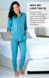 Convertible Sleeve Shirt and Jogger Cooling Pajama Set image number 2