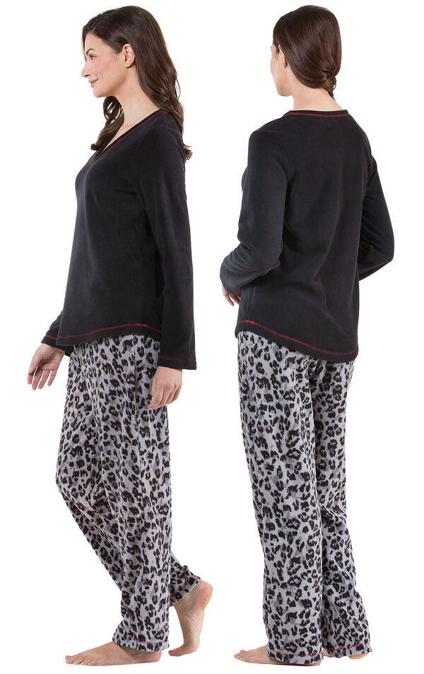 Lightweight Fleece Pullover Pajamas image number 3