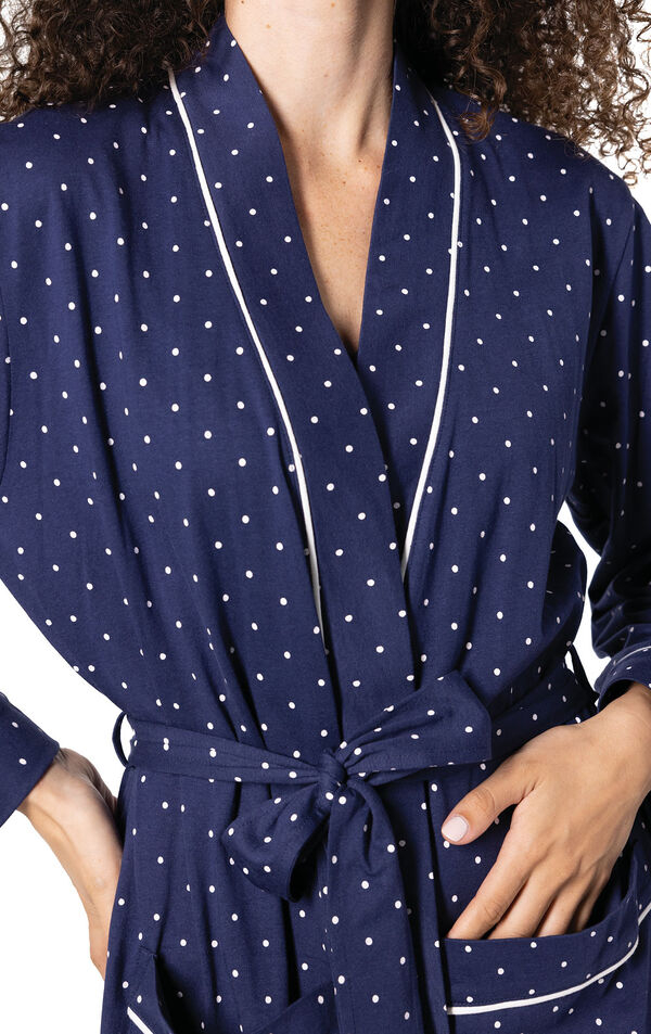 Classic Polka-Dot Mid-Length Robe image number 3
