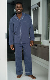 Classic Button-Front Men's Pajamas image number 1