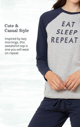 Cozy Comfort and Sporty - Casual 2-piece lounge set has a luxurious touch and classic athletic stripes image number 2