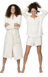Cozy Escape Short and Robe Set - Ivory