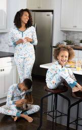 Garden Party Family Pajamas image number 7