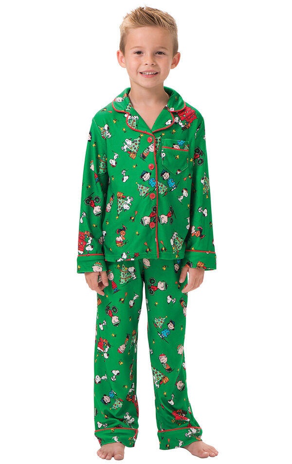 Model wearing Green Charlie Brown Christmas PJ for Kids image number 0
