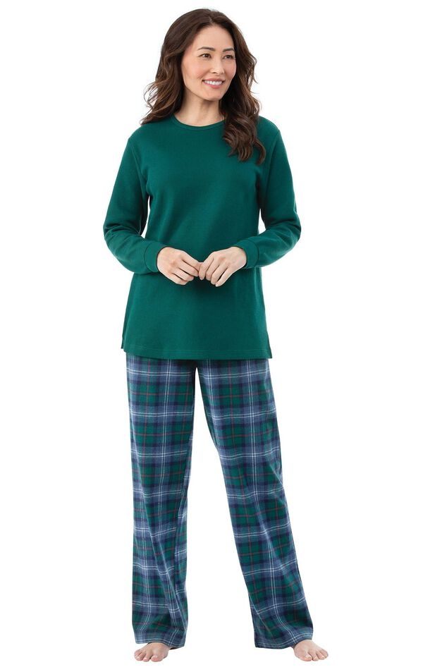 Model wearing Green and Blue Plaid Thermal-Top PJ for Women image number 0