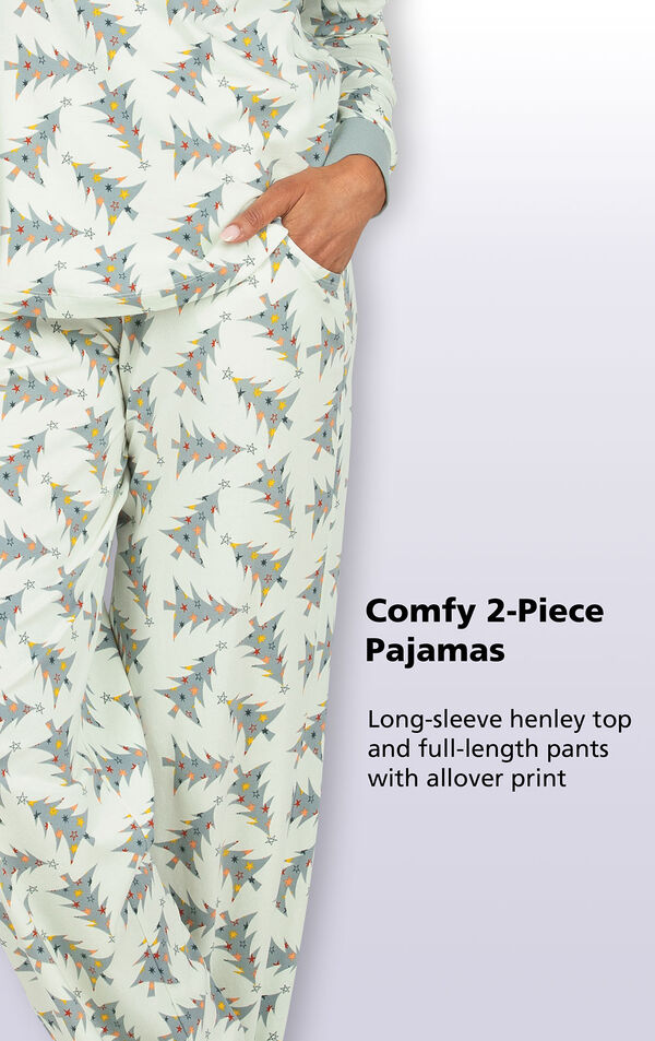Comfy 2-Piece Pajamas - Long-sleeve Henley top and full-length pants with allover print image number 3