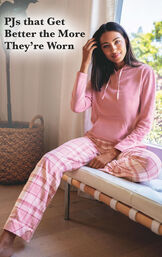 Glitzy Pink Plaid Hooded Pajamas image number 2