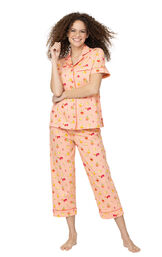 Patterned Short-Sleeve Boyfriend Capri Pajamas image number 0