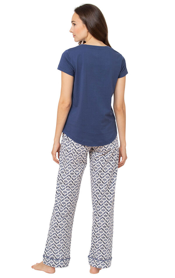 Short-Sleeve V-Neck Pajamas