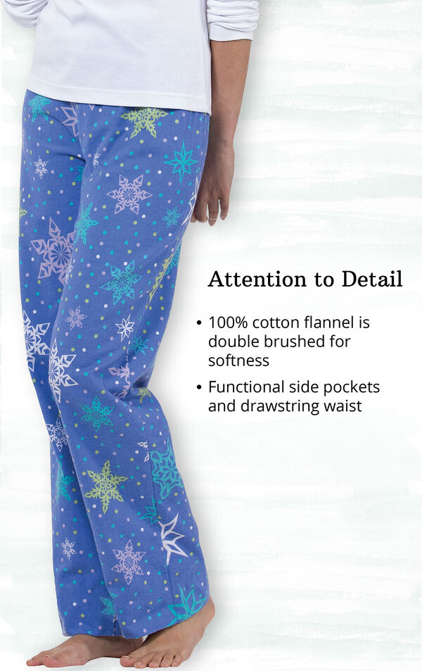100% cotton flannel is double brushed for softness. Functional side pockets and drawstring waist. image number 3