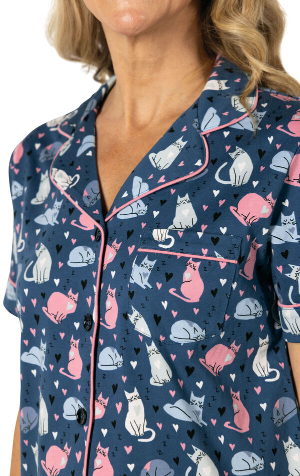 Short-Sleeve Boyfriend Capri Pajamas