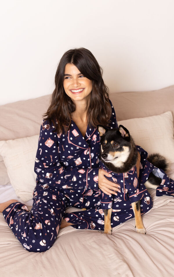 Mugs & Kisses Boyfriend Flannel Pet & Owner Pajamas image number 2