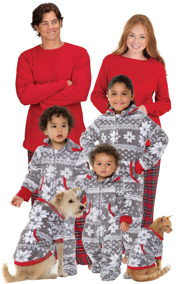Stewart-n-Nordic Mix & Match Family Pajamas image number 0