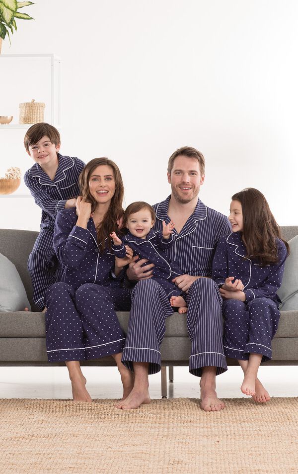 Classic Polka-Dot Women's Pajamas - Navy image number 1