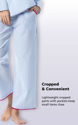 Close-up of the cropped and convenient lightweight cropped pants with pockets that keep small items close image number 3