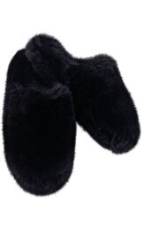 Model wearing Fuzzy Wuzzies Slipper - Black image number 0