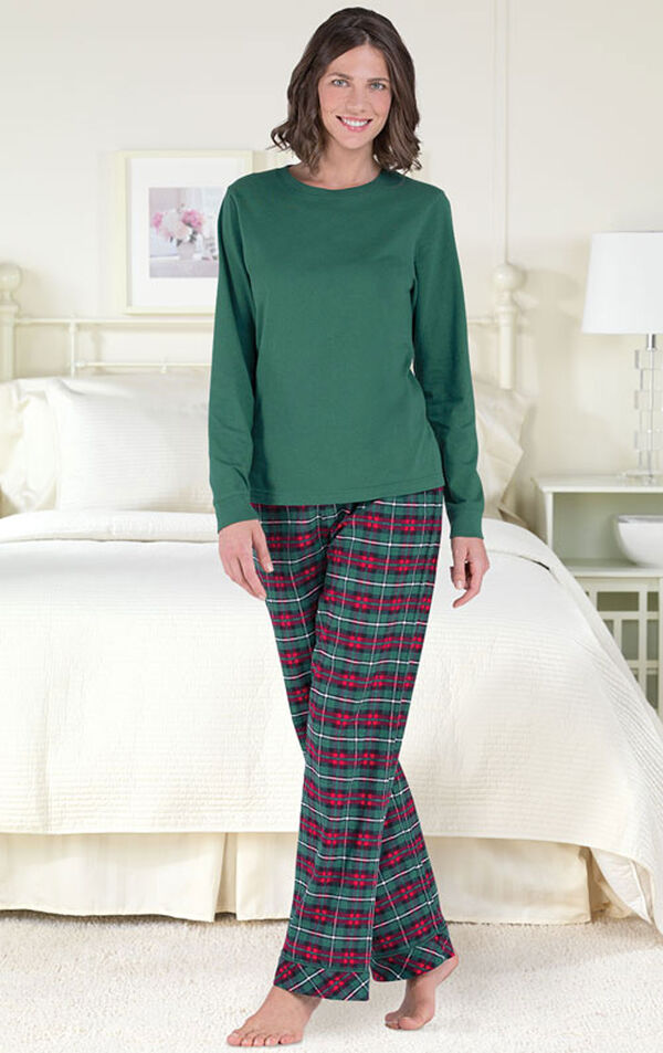 Red & Green Plaid Cotton Flannel Christmas Womens Pajamas 1X