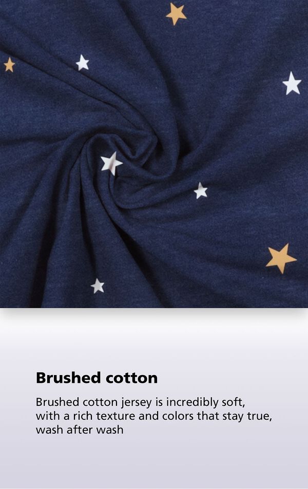 Brushed cotton jersey is incredibly soft, with a rich texture and colors that stay true, wash after wash. image number 4